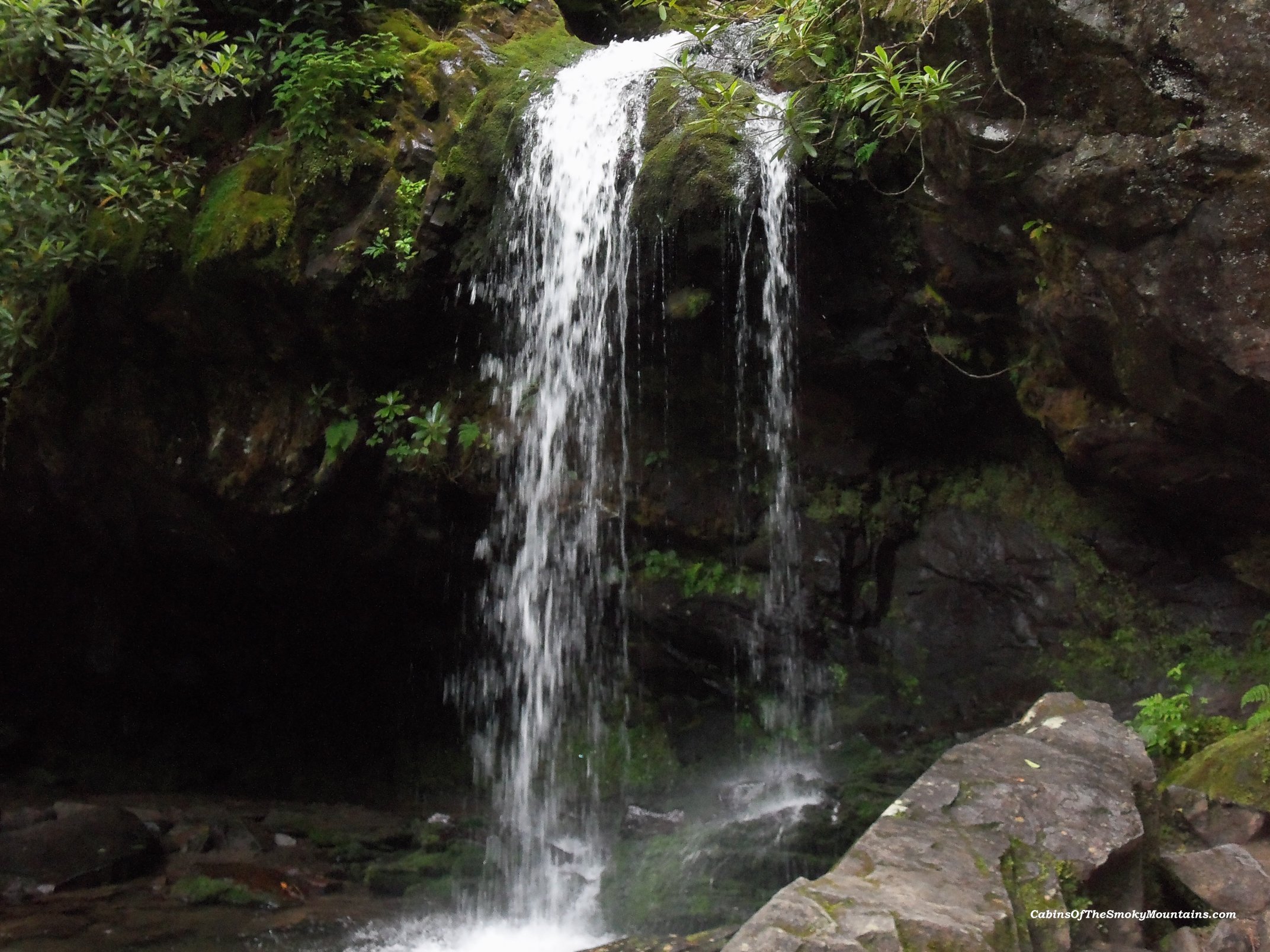 Image of Rainbow Falls, Smoky Mountains