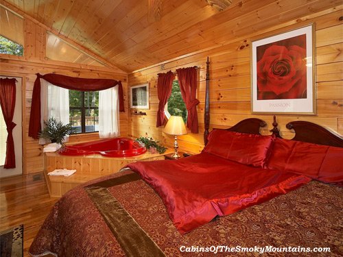 Romantic cabins in Gatliburg and Pigeon Forge