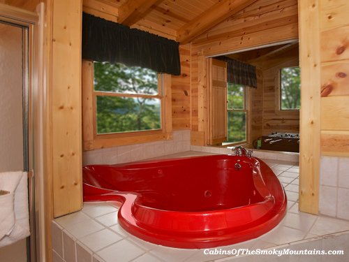 Southern Comfort Romantic 1 Bedroom Luxury Gatlinburg Cabin