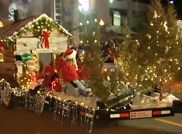 gatlinburg 2014 christmas parade guinness world record christmas parade in gatlinburg