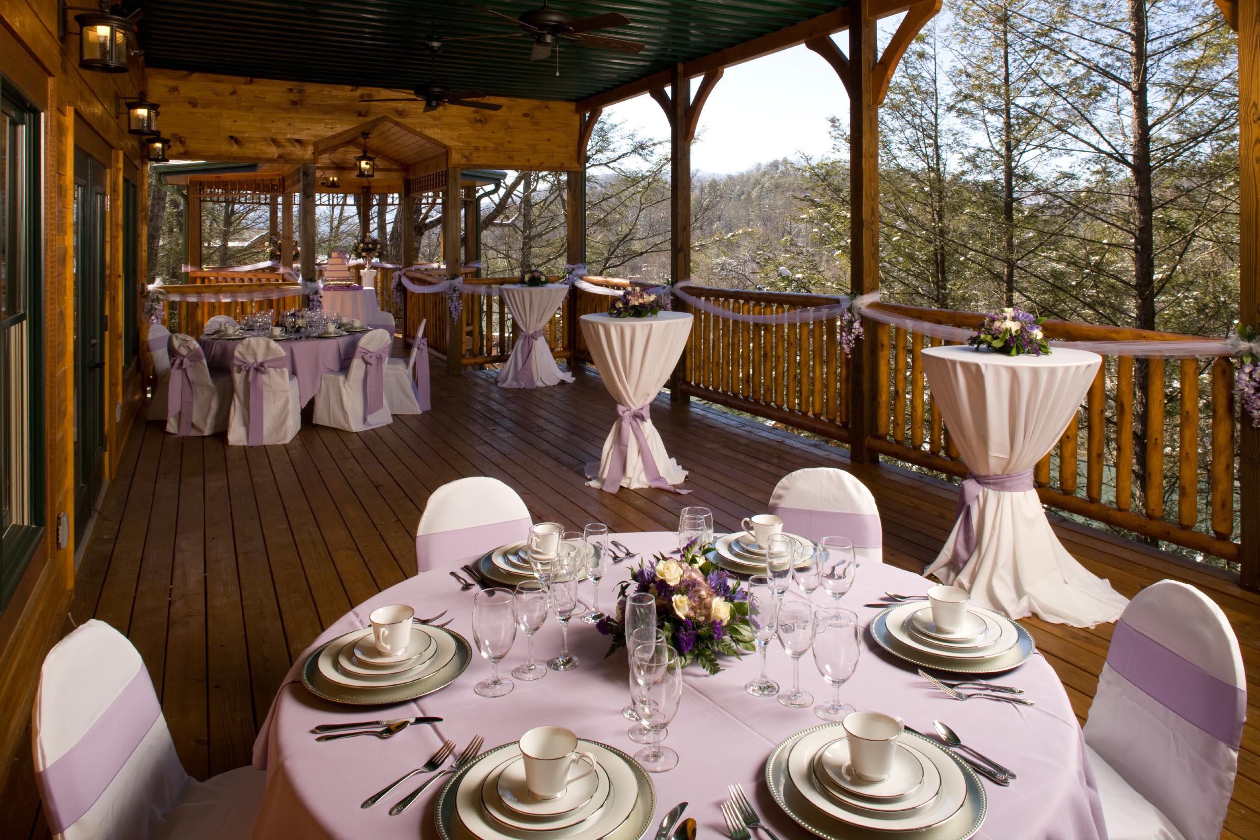 Back_deck_wedding