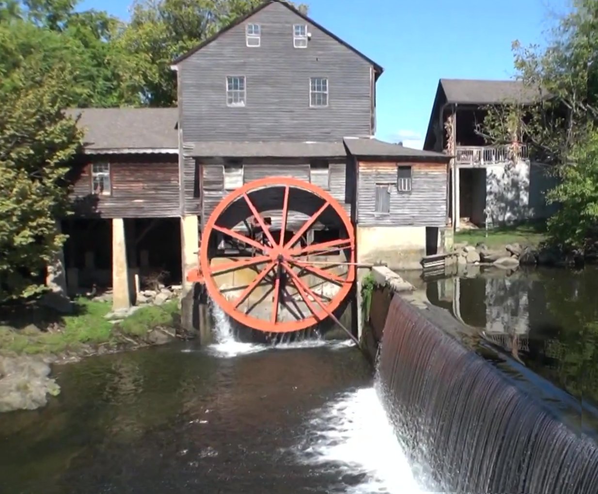 Image courtesy The Old Mill District